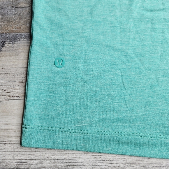 Lululemon Men's Polo Shirt Small Teal color - Picture 5 of 8